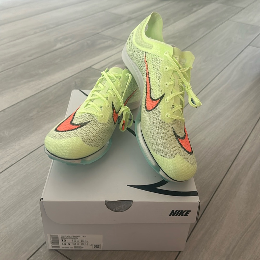 Brand New in Box Nike Air Zoom Victory Men's Size 13